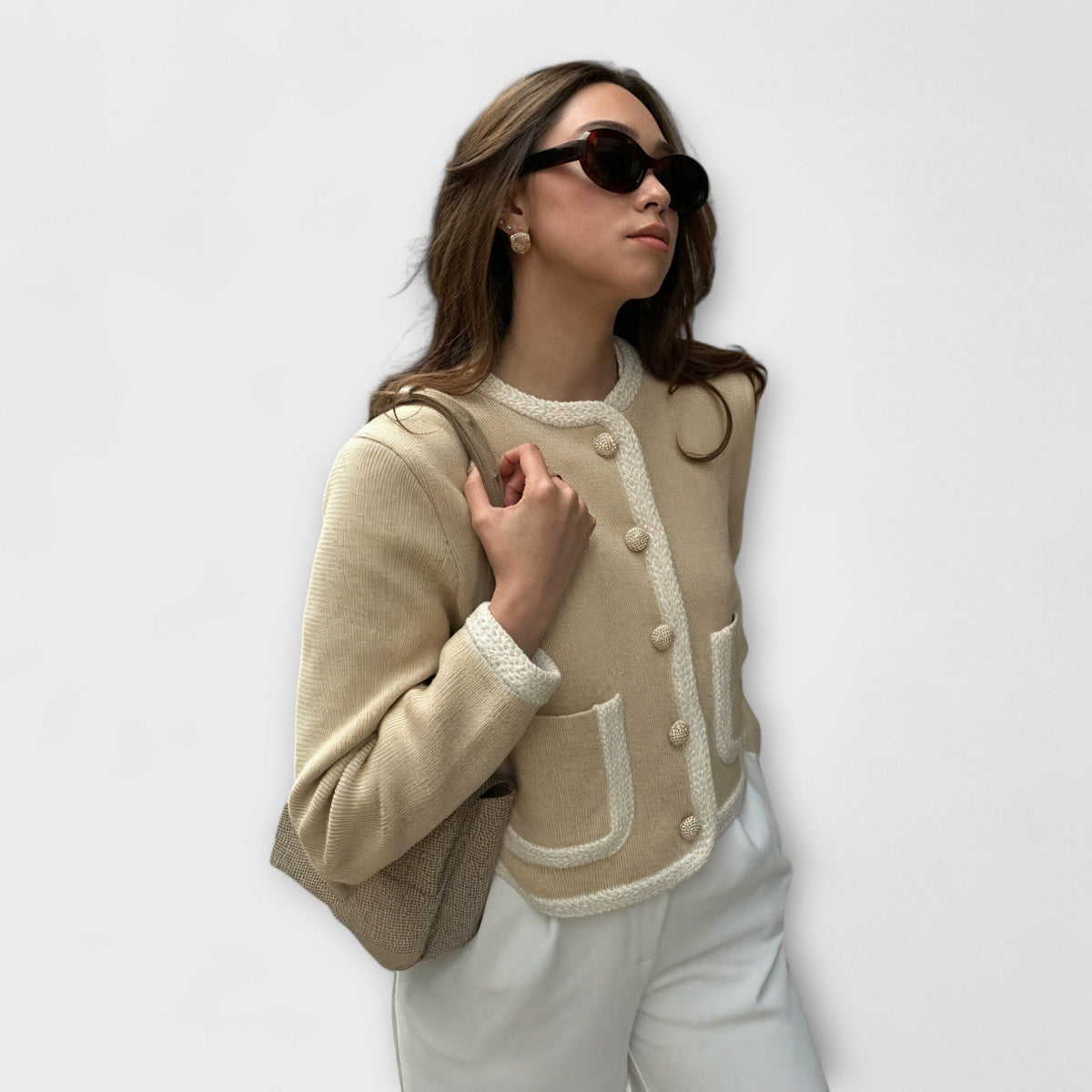 Alpenfeld™ | Klassische Strickjacke mit Ziertaschen