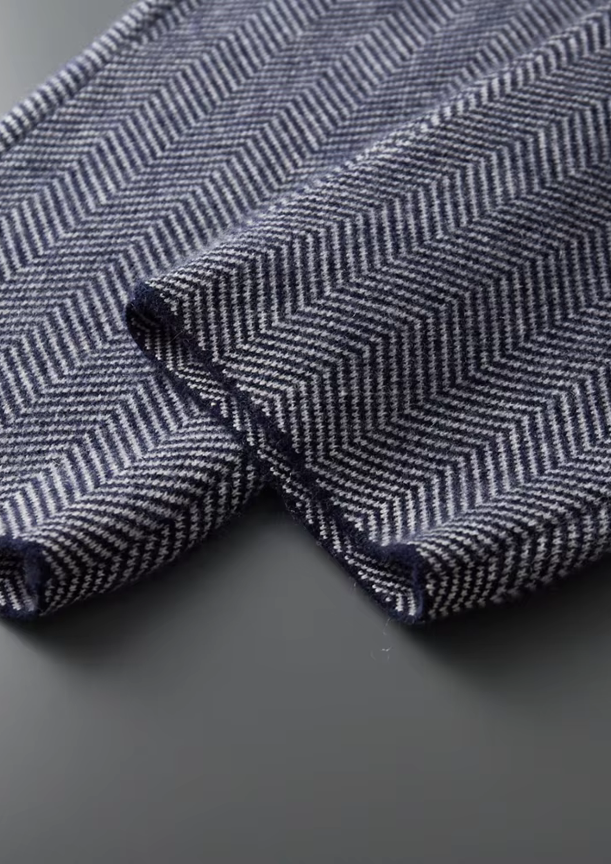 Alpenfeld | Set aus feinster Merinowolle mit Muster