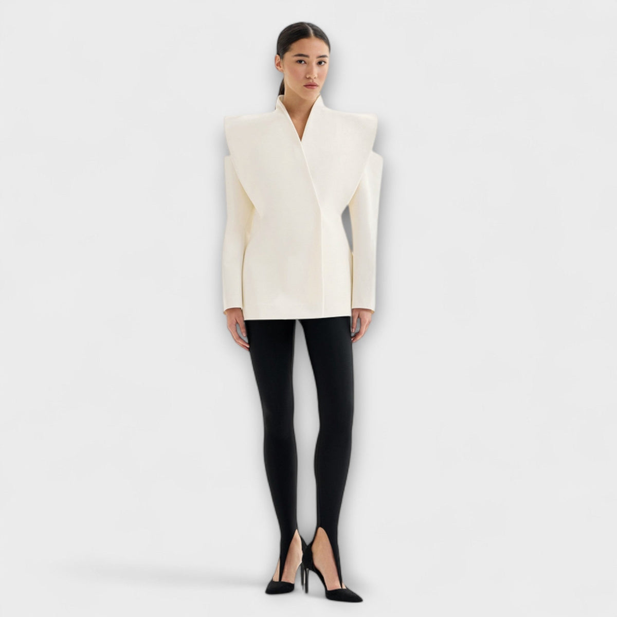 Alpenfeld™ | Valeria – Skulpturaler Schulterblazer