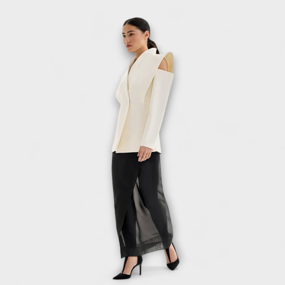 Alpenfeld™ | Valeria – Skulpturaler Schulterblazer