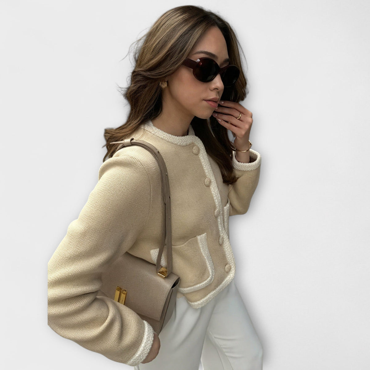 Alpenfeld™ | Klassische Strickjacke mit Ziertaschen